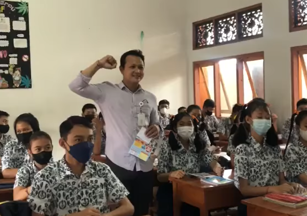 SMK PGRI 5 Denpasar menyapa adik-adik di SMP PGRI 5 Denpasar