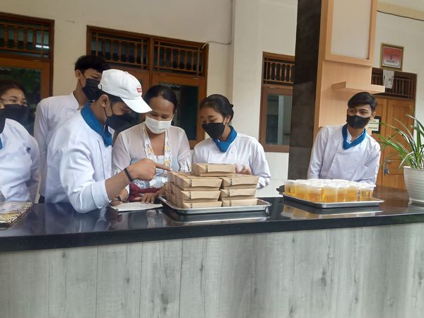 Mata Pelajaran Produk Kreatif dan Kewirausahaan
