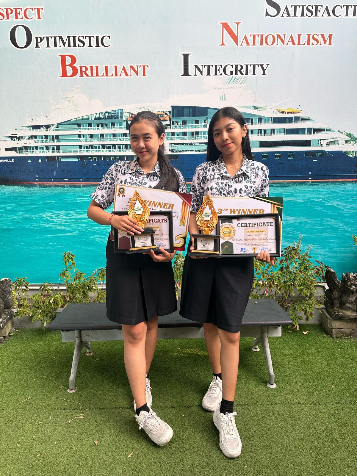 Juara 3 Lomba Making Bed, Kampus Royal Bali College